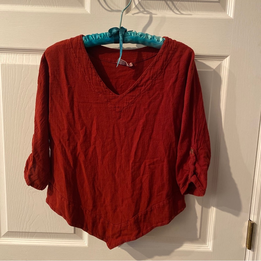 Cottonways Maroon 3/4 Sleeve Roll Tab Top (0) Small